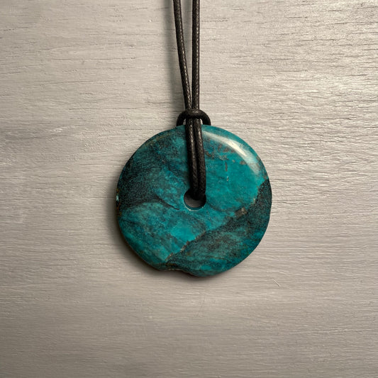 Turquoise Stone Donut Necklace