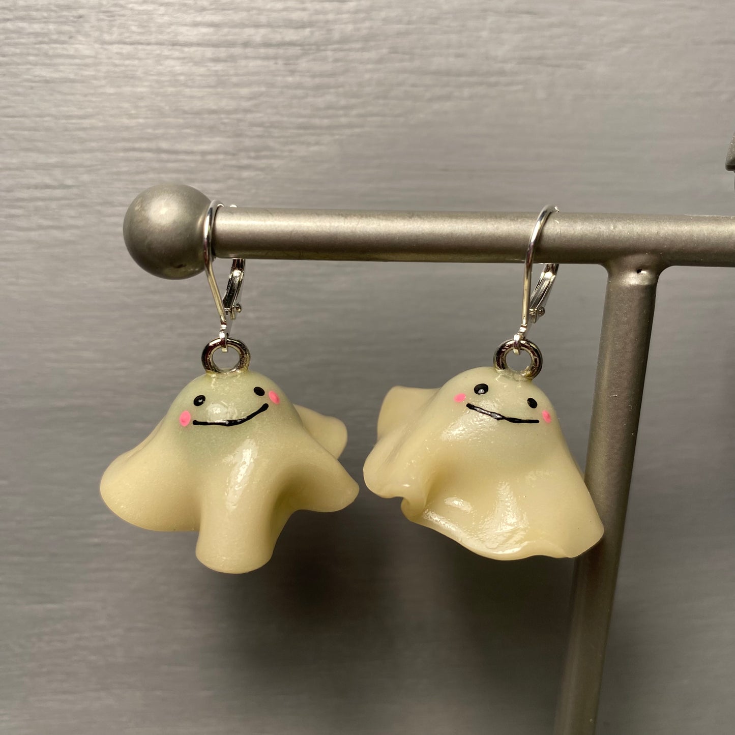 Goober Ghosties Earrings