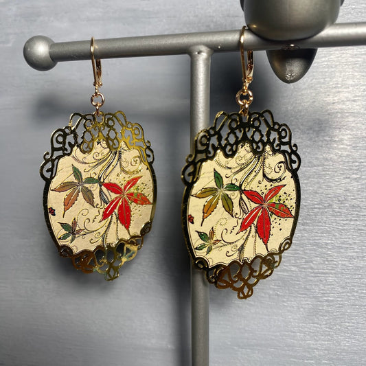 Virginia Creeper Cameo Engraved Earrings