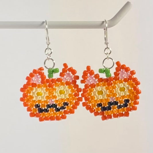 Bead Cat-o-Lantern Earrings