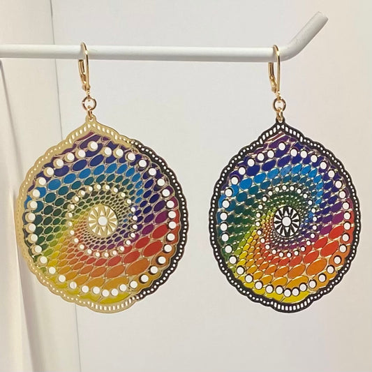 Painter's Palette Engraved Earrings